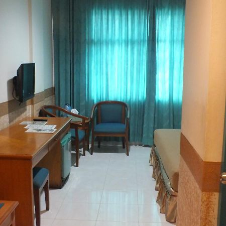 Hotel Puri Kwitang Jakarta Luaran gambar